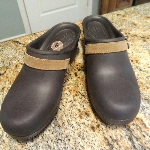 Crocs Sarah Croslite Mule Clog Shoes Brown Slip On Comfort Women's Sz 8 203631 - Picture 3 of 12